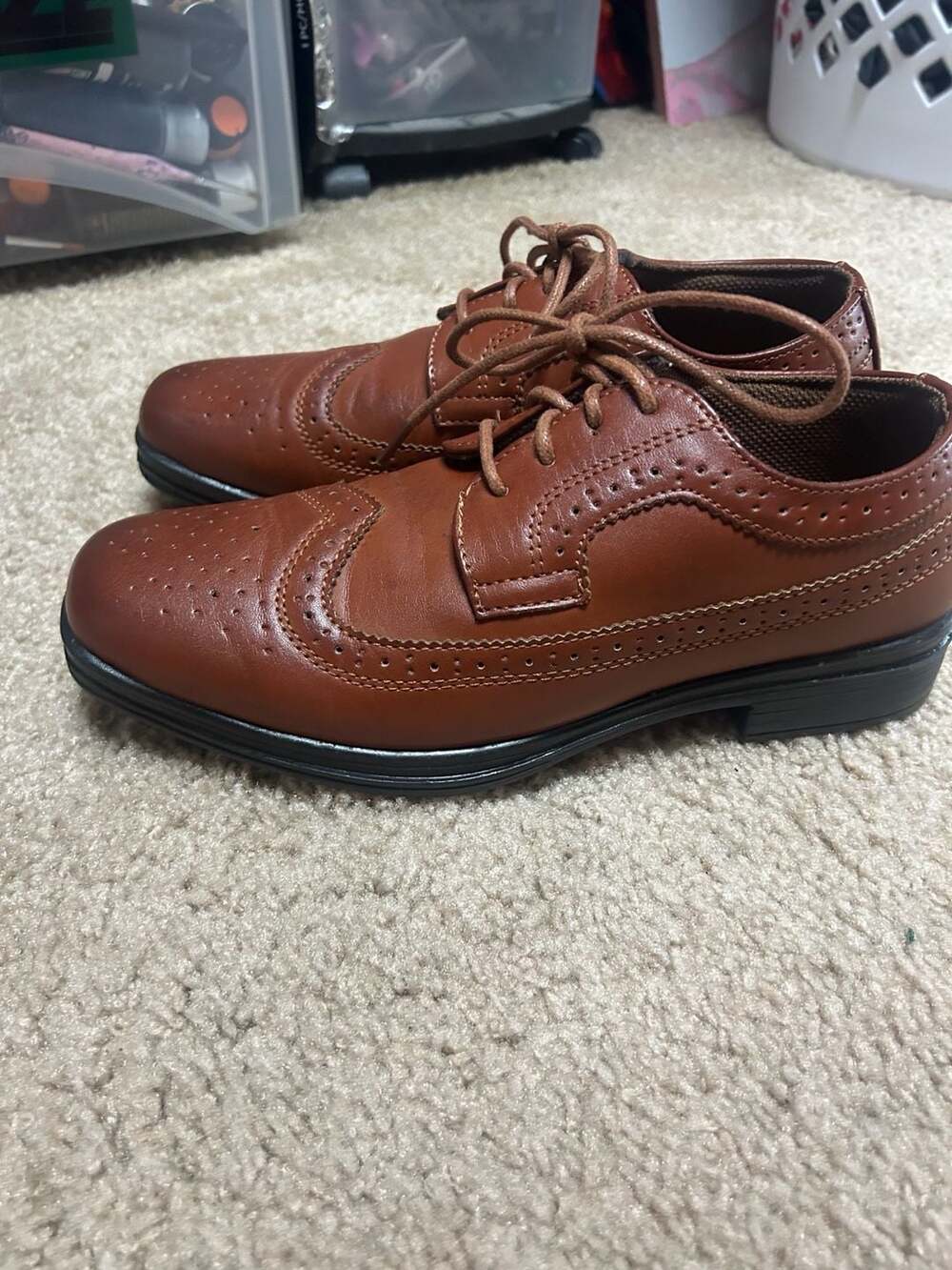 Deer Stags Brown Wingtip Oxford Dress Shoes